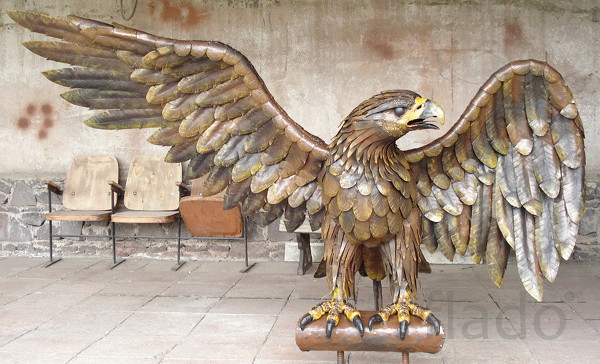 скульптура"Горный орел"