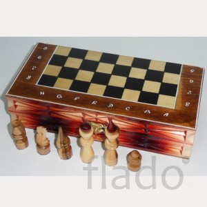 Шахматы компактные 21 х 10 х 5 см. резные, клён