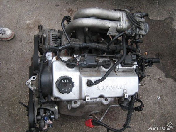 Двигатель 4G18 для Митсубиси