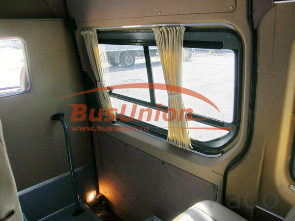 Шторки в микроавтобус Ивеко Дейли по низкой цен