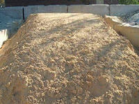 Песок, шлак  с доставкой от 10 тонн