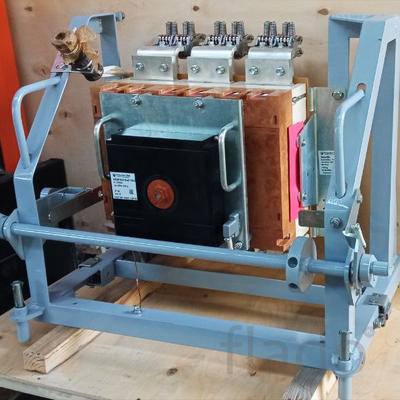 Автоматический выключатель АВ2М15