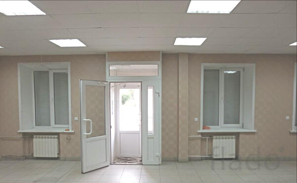 Торговое помещение 50 м2 на 1 линии Московского ш