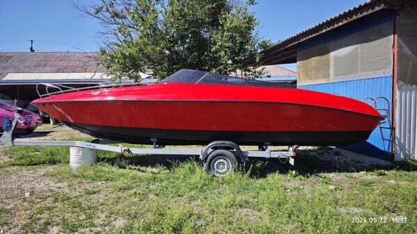 Моторная лодка Касатка-700 Спорт - адреналин на воде