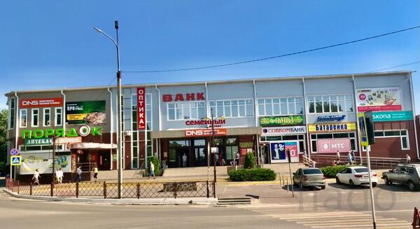 Сдам в аренду помещение в ТЦ «ВАНК» г. Россошь