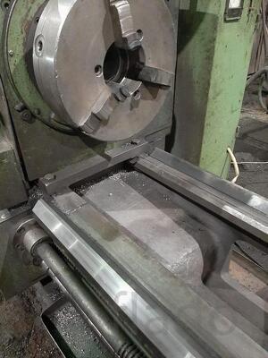 Продам токарно-винторезный станок с РМЦ 3000