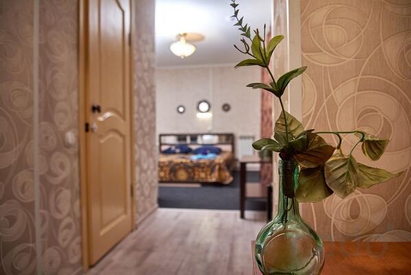 Гостиница Барнаула недалеко от остановки «Площадь Текстильщиков»