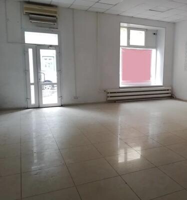 Сдам помещение 50м2 на 1 линии Московского ш