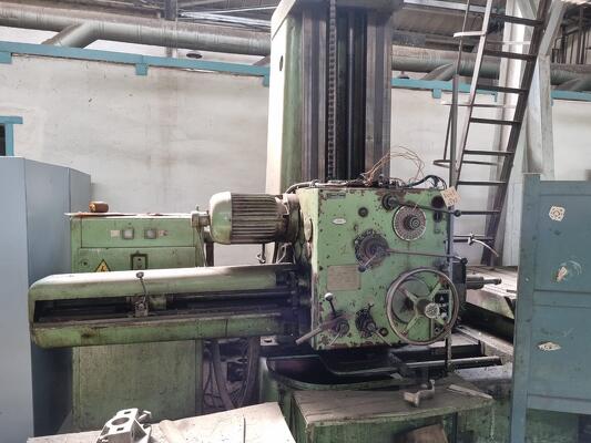 Продам расточной станок TOS H100A