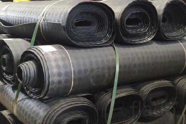 Техпластина мбс (резина маслобензостойкая)