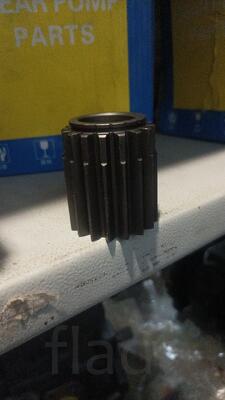 Hanix SB550 sb55 ханикс шестерня центральная