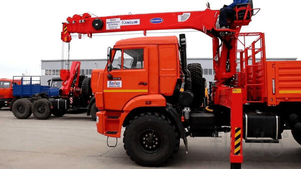 Аренда и услуги манипулятора (КМУ) в Архангельской области