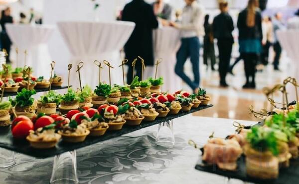 Piter Eat - кейтеринг, превращающие событие в настоящий праздник