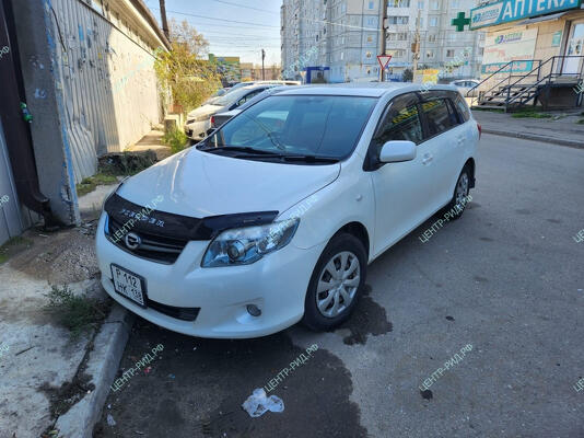 Toyota Corolla, 2010