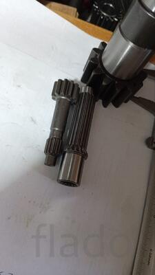 вал редуктора хода янмар б27 / Yanmar B27