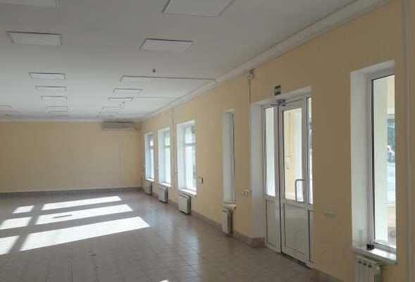 Сдаю помещение 50м2 на 1 линии Московского ш. Собственник
