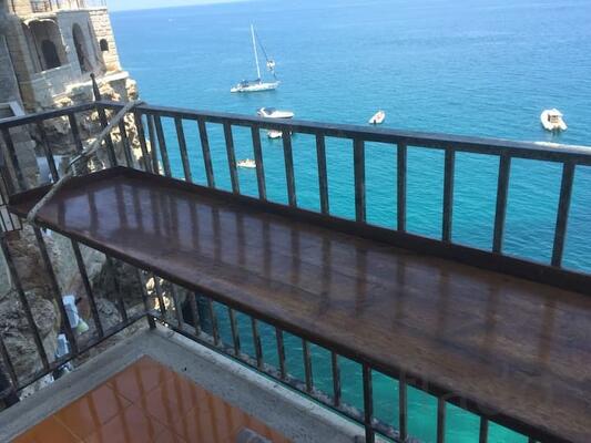 Квартира для отдыха в Полиньяно-а-Маре, Апулия, Италия