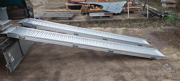 Сходни для минипогрузчика до 3 тонн