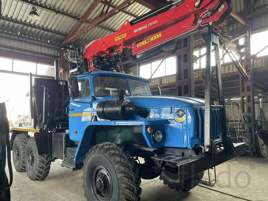 Лесовоз Урал с ГМ в наличии