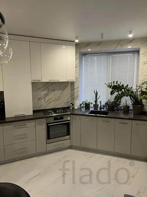 1-к квартира, 51 м², 2/5 эт.