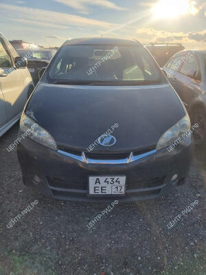 Toyota Wish, 2009