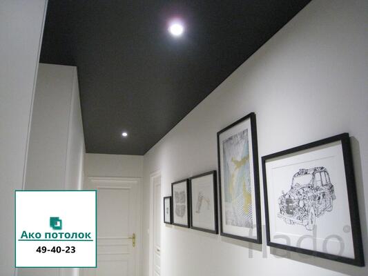 Черный глянцевый натяжной потолок купить в Омске