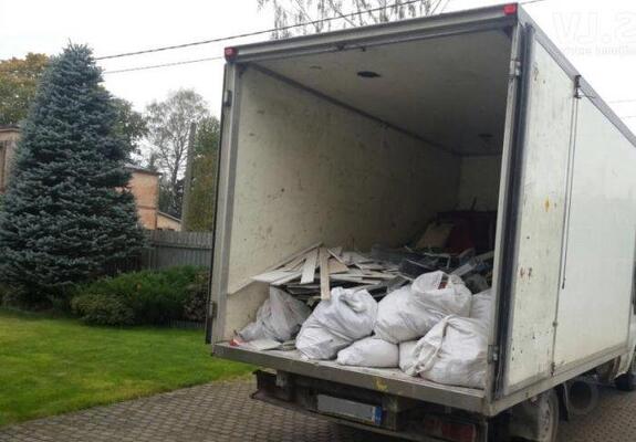 Вывоз мусора после пожара