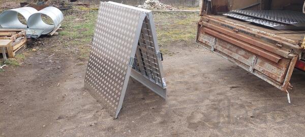 Мост погрузочный алюминиевый складной 700 кг