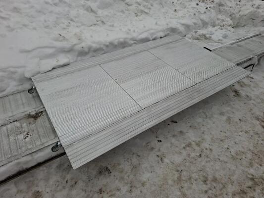 Мост перегрузочный для складской