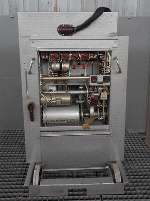 Выключатель масляный ВМПП-10-1600-31,5