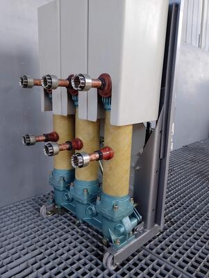 Выключатель масляный ВКЭ-10-20/630