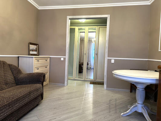 2-к квартира, 47 м², 2/2 эт.