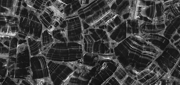 От классического мрамора до прочного гранита