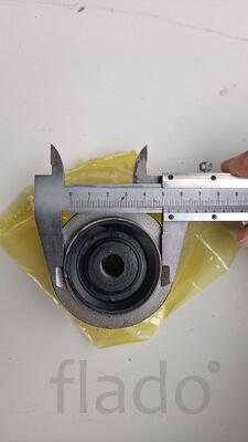 Подушка опоры двигателя 4276955
