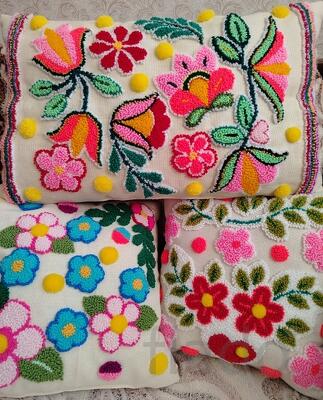 Подушки. Ручная работа