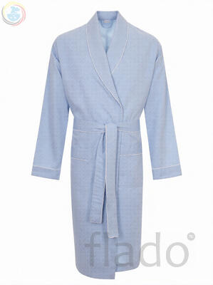 Бережная чистка халата