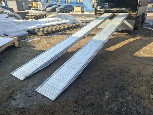 Аппарели погрузочные алюминиевые ГКА 10.600.50.2/100