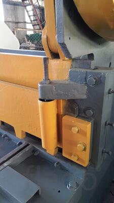 Продаем гильотинные ножницы Н3118