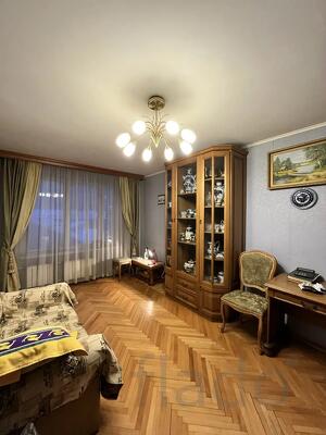 1-к квартира, 38 м², 4/12 эт.