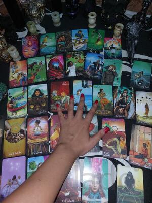 Шоу Таро на ваш любой праздник