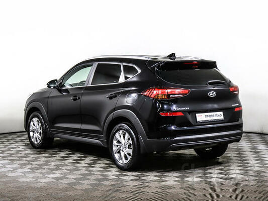 Водитель самозанятый на своем автомобиле