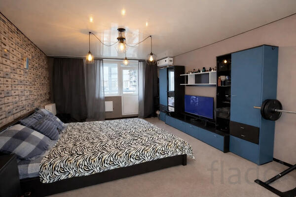 1-к квартира, 42 м², 10/16 эт.