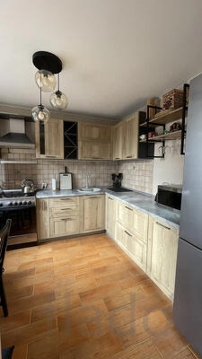 2-к квартира, 47 м², 3/9 эт.