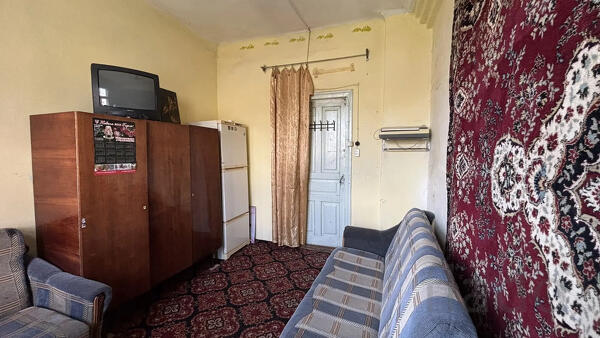 Комната 12 м² в 1-к, 2/2 эт.