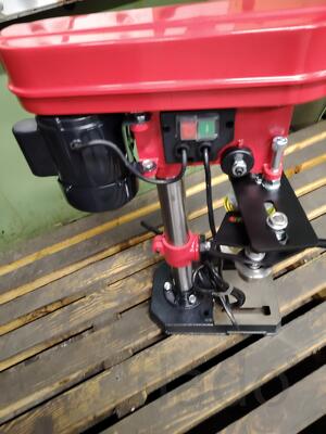 Станок закаточный банка №13