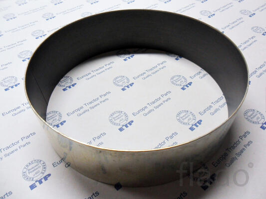 17M-30-24241 Втулка Komatsu