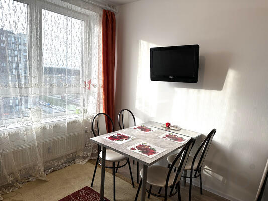 2-к квартира, 34 м², 9/15 эт.