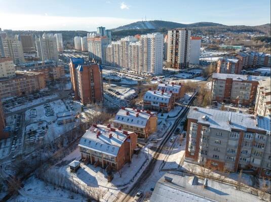 5-к квартира, 272 м², 3/3 эт.