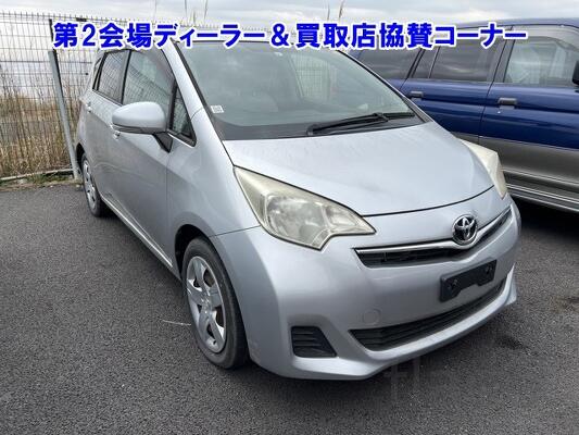 Toyota Ractis, 2011