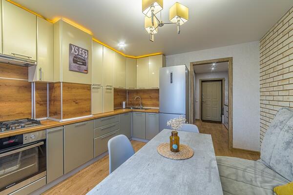 1-к квартира, 42 м², 1/9 эт.